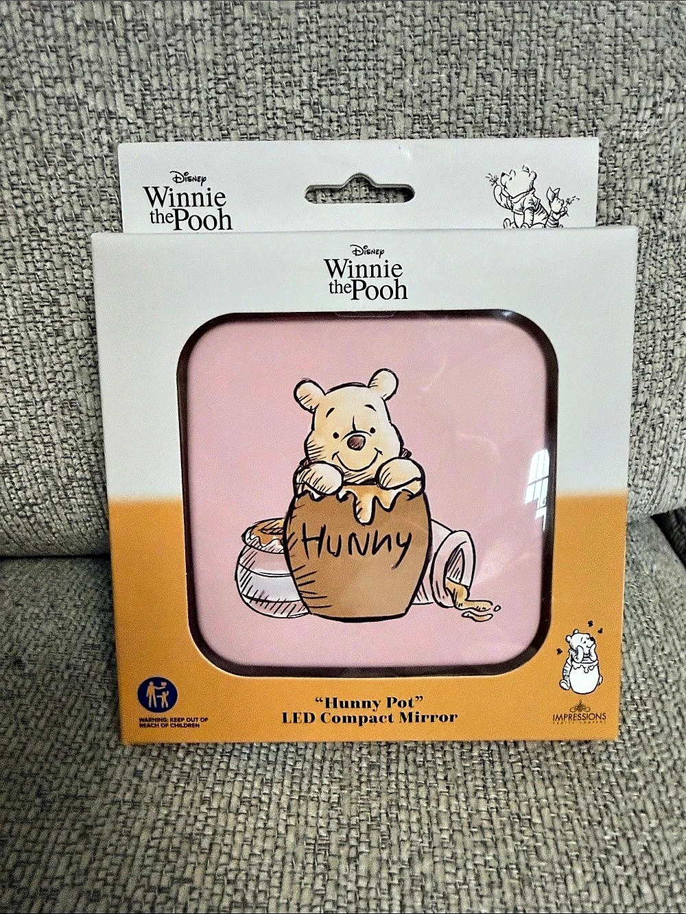 Disney “Hunny Pot” LED Compact Mirror LED Compact Mirror Pink NWT